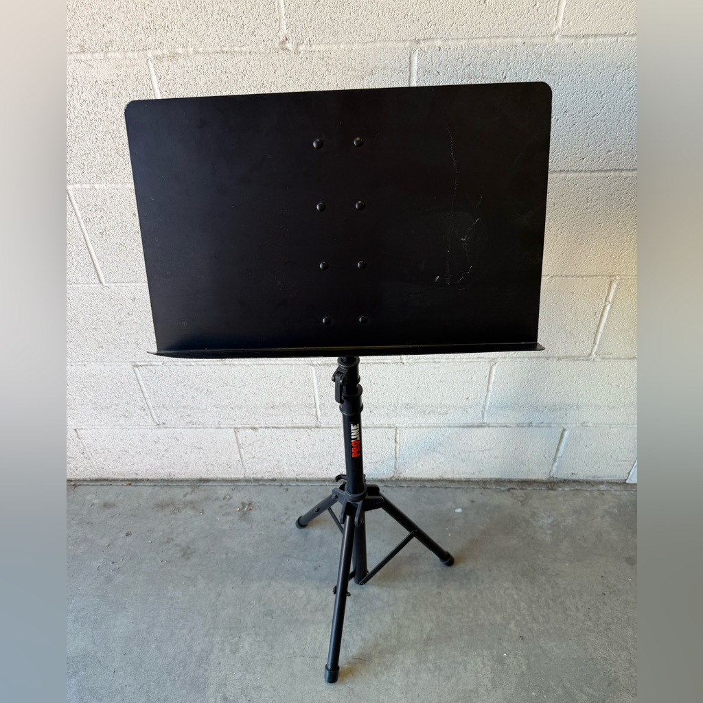 Adjustable Black Music Stand